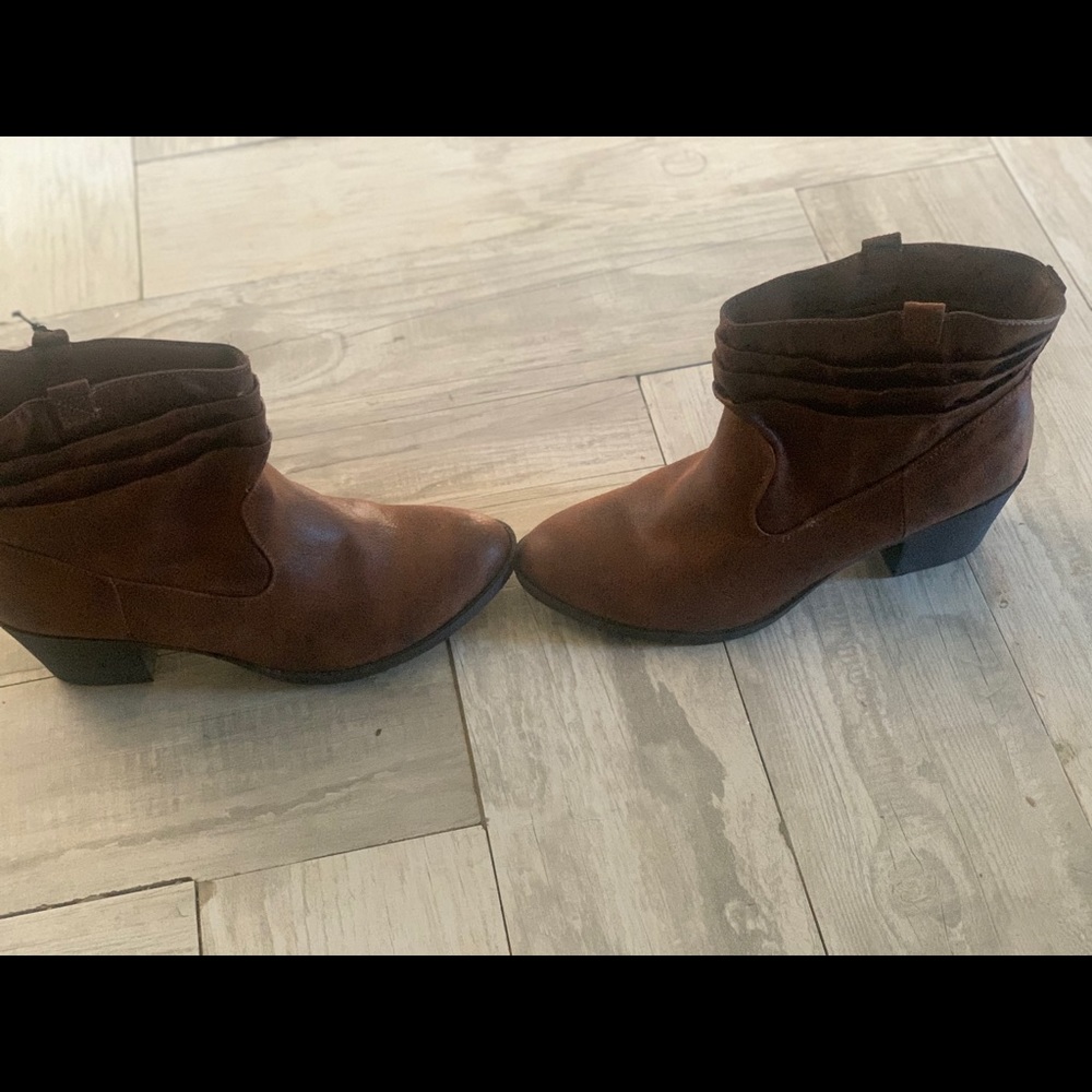 Women booties